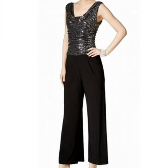 Elegant Black Wide Leg Jumpsuit Size 10 NWT - Picture 1 of 6